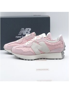 NEW Size 11 Women's New Balance 327 Suede Sneakers WS327LCA Rose Sugar/Sea Salt